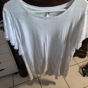 Women's White Top